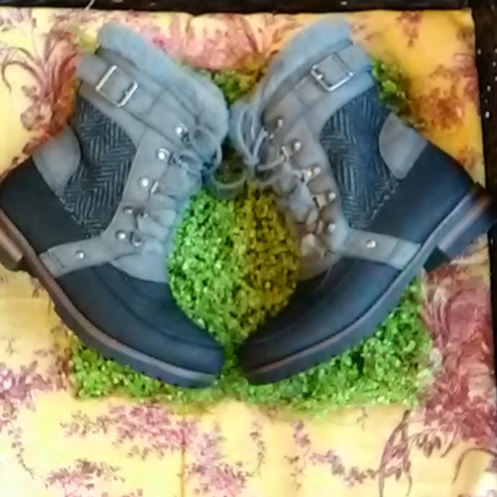 Rock &Candy Danlea snow rain winter boot 6.5